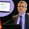Feyzi Açıkalın : Aşılıyım, ısırsam da kudurmazsın
