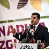 Demirtaş: ''Şovmenin en büyüğü Davutoğlu’dur''