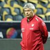 Lucescu Fenerbahçe'yi Ruslara anlattı Lucescu Fenerbahçe'yi Ruslara anlattı