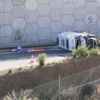 Ambulans 6 metre yüksekten düştü, taşıdığı hasta yaralandı Ambulans 6 metre yüksekten düştü, taşıdığı hasta yaralandı