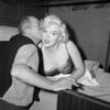 Marilyn Monroe'nun cesedi hakkında gerçekler ortaya çıktı! 3 rulo çıplak fotoğrafı... Marilyn Monroe'nun cesedi hakkında gerçekler ortaya çıktı! 3 rulo çıplak fotoğrafı...
