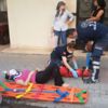 Balkonda çamaşır toplarken yere çakıldı Balkonda çamaşır toplarken yere çakıldı