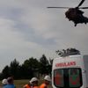 Askeri helikopter yaralı çocuk için havalandı Askeri helikopter yaralı çocuk için havalandı