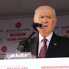 Devlet Bahçeli: Zillete düşmeyin, gelin el ele verelim Devlet Bahçeli: Zillete düşmeyin, gelin el ele verelim