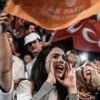 Cumhurbaşkanı Erdoğan, 'sesiyle' AKP kongresinde Cumhurbaşkanı Erdoğan, 'sesiyle' AKP kongresinde