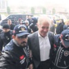 Küfürbaz İşbaşaran hakaretten tutuklandı Küfürbaz İşbaşaran hakaretten tutuklandı