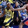 Fenerbahçe liderliğini sürdürdü Fenerbahçe liderliğini sürdürdü