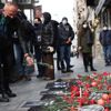 Hrant Dink, Agos gazetesi önünde anıldı Hrant Dink, Agos gazetesi önünde anıldı