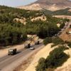 Suriye sınırına komando ile askeri araç sevkiyatı Suriye sınırına komando ile askeri araç sevkiyatı