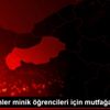 Öğretmenler minik öğrencileri için mutfağa girdi