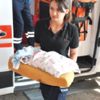 Çöp poşetinden bebek çıktı