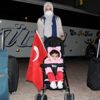 Karantinası biten Türk vatandaşları sabah ezanıyla yolcu edildi Karantinası biten Türk vatandaşları sabah ezanıyla yolcu edildi
