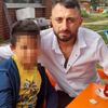 Canlı yayında kaçırdığı oğlunun boğazına bıçak dayadı Canlı yayında kaçırdığı oğlunun boğazına bıçak dayadı