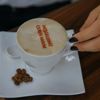 Kahve köpüğüne desen baskı
