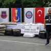 Uyuşturucu deposuna baskın: 800 kilo ele geçirildi Uyuşturucu deposuna baskın: 800 kilo ele geçirildi