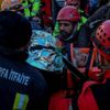 Son dakika: Azize Çelik'in eşi Cengiz Çelik ve oğlu enkazdan böyle kurtarıldı Son dakika: Azize Çelik'in eşi Cengiz Çelik ve oğlu enkazdan böyle kurtarıldı