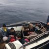 İzmir Çeşme’de 23 düzensiz göçmen yakalandı İzmir Çeşme’de 23 düzensiz göçmen yakalandı