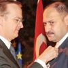 Gülpınar, şövalyelik unvanıyla taltif edildi