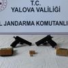 Jandarma'dan silah kaçakçılarına operasyon Jandarma'dan silah kaçakçılarına operasyon