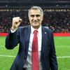 Başarının adı Şenol Güneş! Denizli ve Terim i geride ...