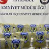 Bağcılar'da uyuşturucu operasyonu: 2 gözaltı Bağcılar'da uyuşturucu operasyonu: 2 gözaltı