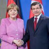 Davutolu-Merkel Schengen'de anlaştı Davutolu-Merkel Schengen'de anlaştı
