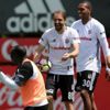 Aboubakar gülmekten kırdı geçirdi Aboubakar gülmekten kırdı geçirdi