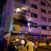 5 katlı apartmanda yangın: 3’ü çocuk 14 kişi dumandan etkilendi 5 katlı apartmanda yangın: 3’ü çocuk 14 kişi dumandan etkilendi