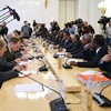 Lavrov: Suriye'nin Libya olmaması için yardıma devam edeceğiz