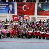 Bayraklı'da başarılı sporcular ödüllendirildi Bayraklı'da başarılı sporcular ödüllendirildi