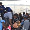İzmir'de Türk karasularına geri itilen 50 sığınmacı kurtarıldı