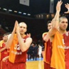 Galatasaray lider turladı Galatasaray lider turladı