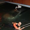 Alkollü sürücü sulama kanalına uçtu