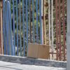 Yurt bahçesinde şüpheli paket paniği Yurt bahçesinde şüpheli paket paniği