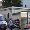Fransa'da bir caminin kapısına domuz kafası asıldı
