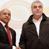 Carlos'un gözü transferde! Carlos'un gözü transferde!