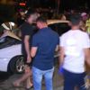 İzmir de otomobil park halindeki otobüse çarptı: 4 ...