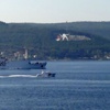 Rus savaş gemisi Boğaz'dan geçti