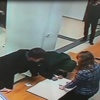 Foto Galeri: Evini sattıktan sonra öldürülen doktorun son görüntüleri Foto Galeri: Evini sattıktan sonra öldürülen doktorun son görüntüleri