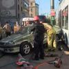 Beyoğlu nda tramvayla otomobil çarpıştı-2