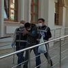 'Tırnakçılık' yöntemiyle dolandırıcılık yapan zanlılar yakalandı 'Tırnakçılık' yöntemiyle dolandırıcılık yapan zanlılar yakalandı