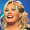 Emel Sayın hastaneye kaldırıldı Emel Sayın hastaneye kaldırıldı