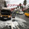 Vatan Caddesi'nde minibüs yandı