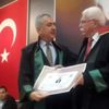 70 yaşında avukat oldu 70 yaşında avukat oldu