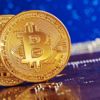Bitcoin 10 bin 500 doları aştı Bitcoin 10 bin 500 doları aştı