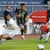 Kasımpaşa-Fenerbahçe maçında top direğe Kasımpaşa-Fenerbahçe maçında top direğe