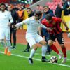 Akhisar, Eskişehirspor'u 2-1'le geçti Akhisar, Eskişehirspor'u 2-1'le geçti