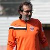 Adanaspor yardımcı antrenörü ve eski futbolcu Zafer Karagöz hayatını kaybetti