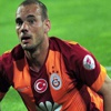 Sneijder: 'Galatasaray'la sözleşmemi yenileyeceğim' Sneijder: 'Galatasaray'la sözleşmemi yenileyeceğim'