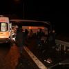 Otobüs bariyerlere çarptı: 7 yaralı Otobüs bariyerlere çarptı: 7 yaralı